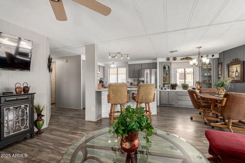 9333 University Dr #83, Mesa, AZ 85207