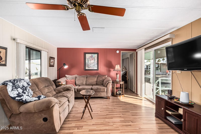 9333 University Dr #86, Mesa, AZ 85207