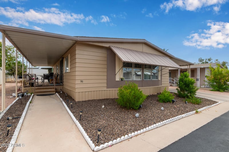 9333 University Dr #96, Mesa, AZ 85207