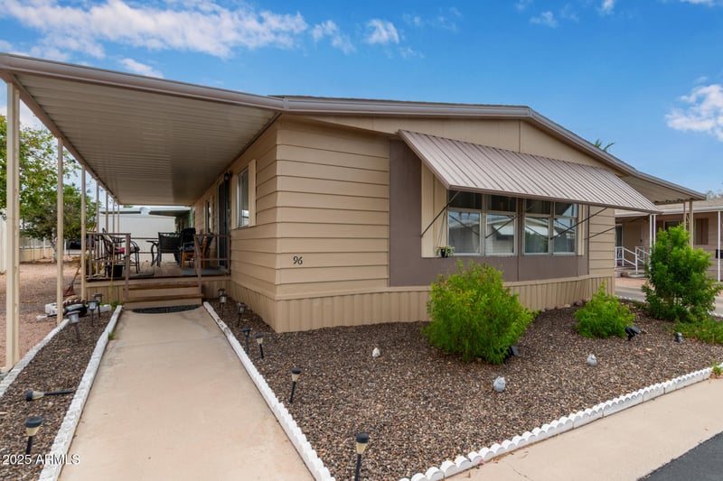 9333 University Dr #96, Mesa, AZ 85207