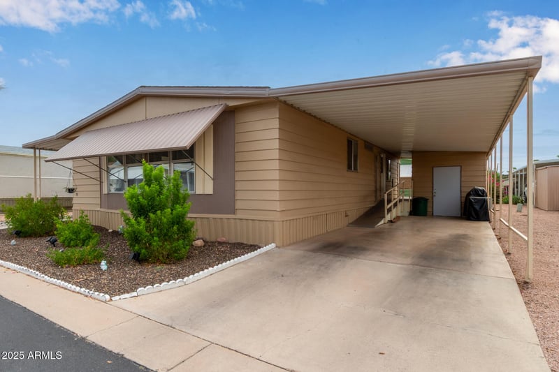 9333 University Dr #96, Mesa, AZ 85207