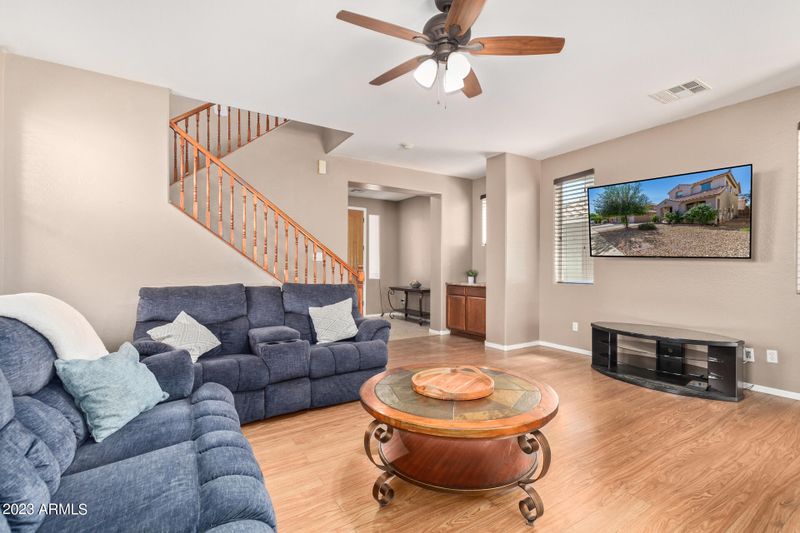 9333 W Cordes Rd, Tolleson, AZ 85353