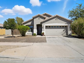 9336 Raymond St, Tolleson, AZ 85353