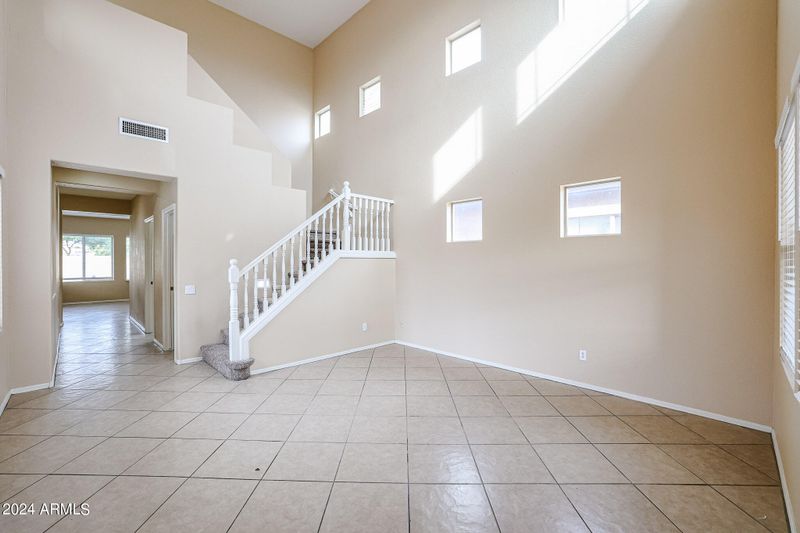 9336 W Milkweed Loop, Phoenix, AZ 85037
