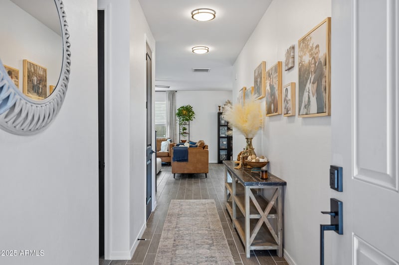 9337 Steno Ave, Mesa, AZ 85212