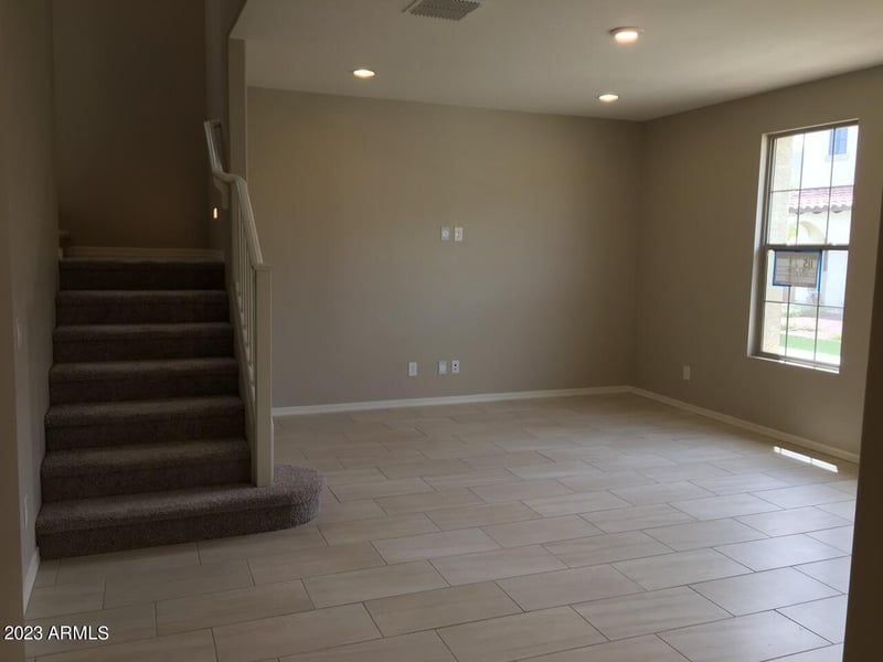 9338 34th Dr, Laveen, AZ 85339