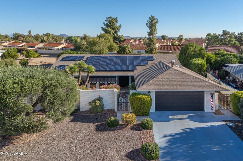 9338 Spanish Moss Ln, Sun City, AZ 85373