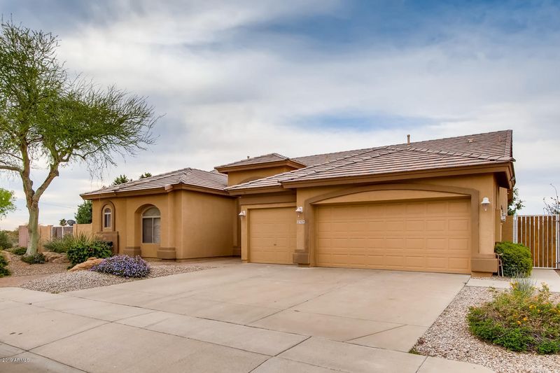 9339 E Grandview St, Mesa, AZ 85207