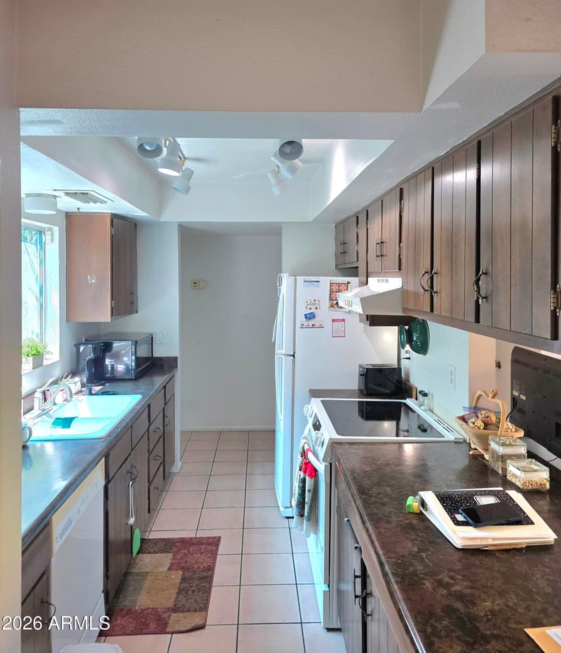 934 Montebello Ave, Phoenix, AZ 85014