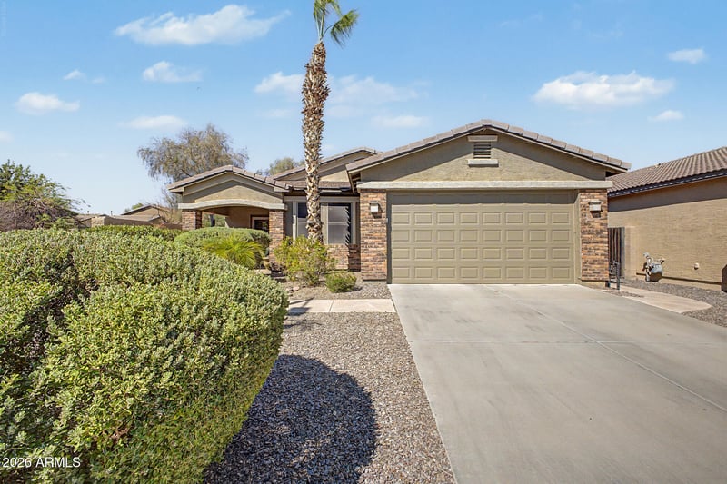 934 Saddleback Pl, San Tan Valley, AZ 85143