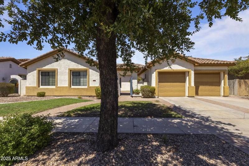 934 Elm St, Litchfield Park, AZ 85340