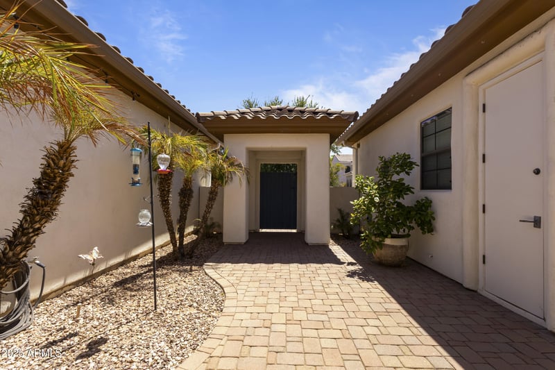 934 Elm St, Litchfield Park, AZ 85340