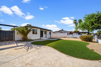 934 Pioneer St, Mesa, AZ 85204