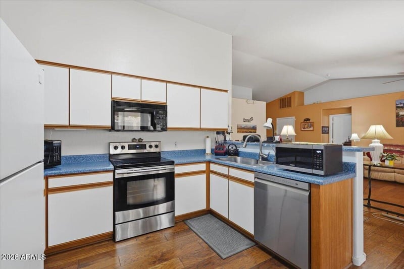 934 Mesquite Ave, Apache Junction, AZ 85120
