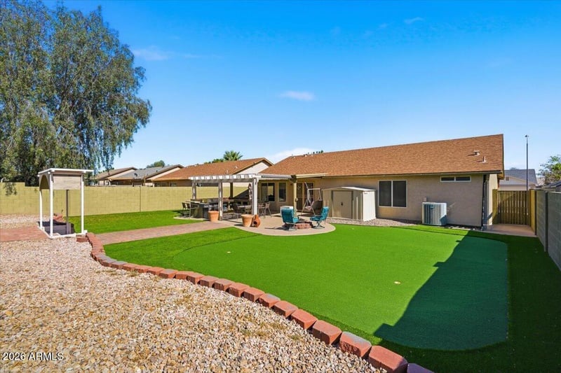 934 Mesquite Ave, Apache Junction, AZ 85120