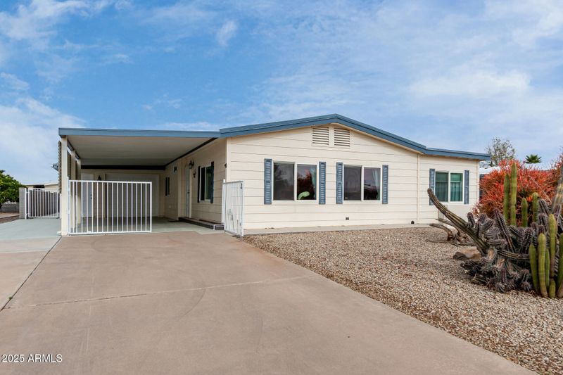 9340 E Sun Lakes Blvd S, Sun Lakes, AZ 85248