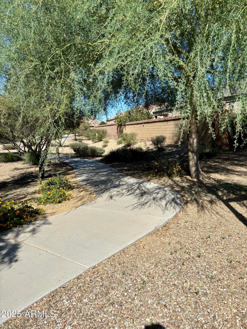 9340 Oregon Ave, Glendale, AZ 85305