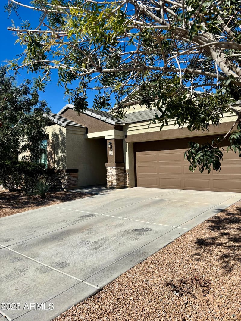 9340 Oregon Ave, Glendale, AZ 85305