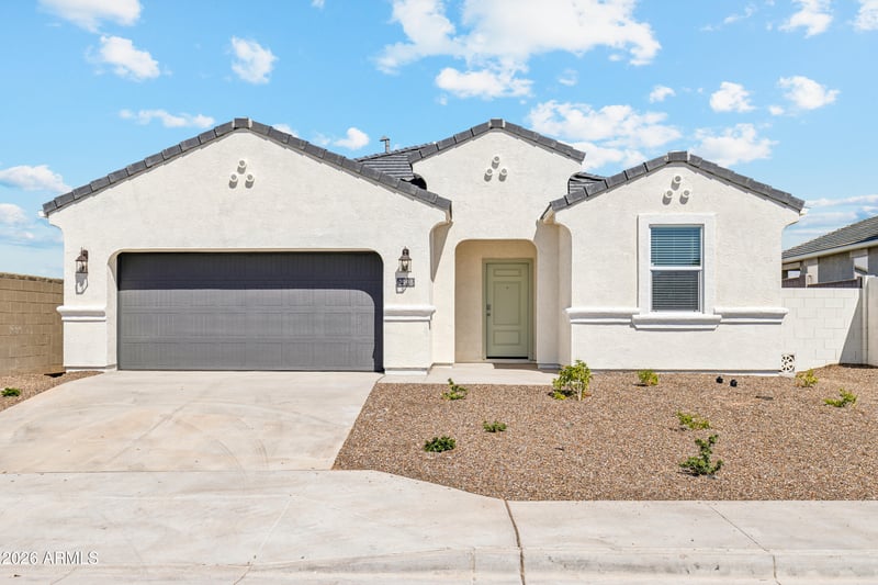 9340 Hale Dr, Apache Junction, AZ 85120