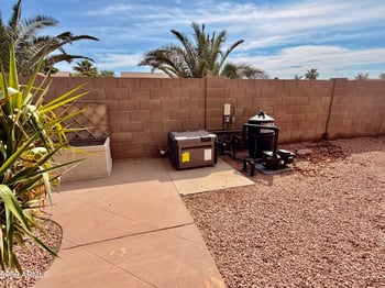 9340 Wenden Dr, Arizona City, AZ 85123