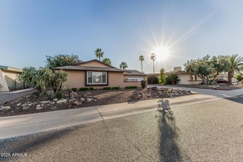 9341 Briarwood Cir, Sun City, AZ 85351