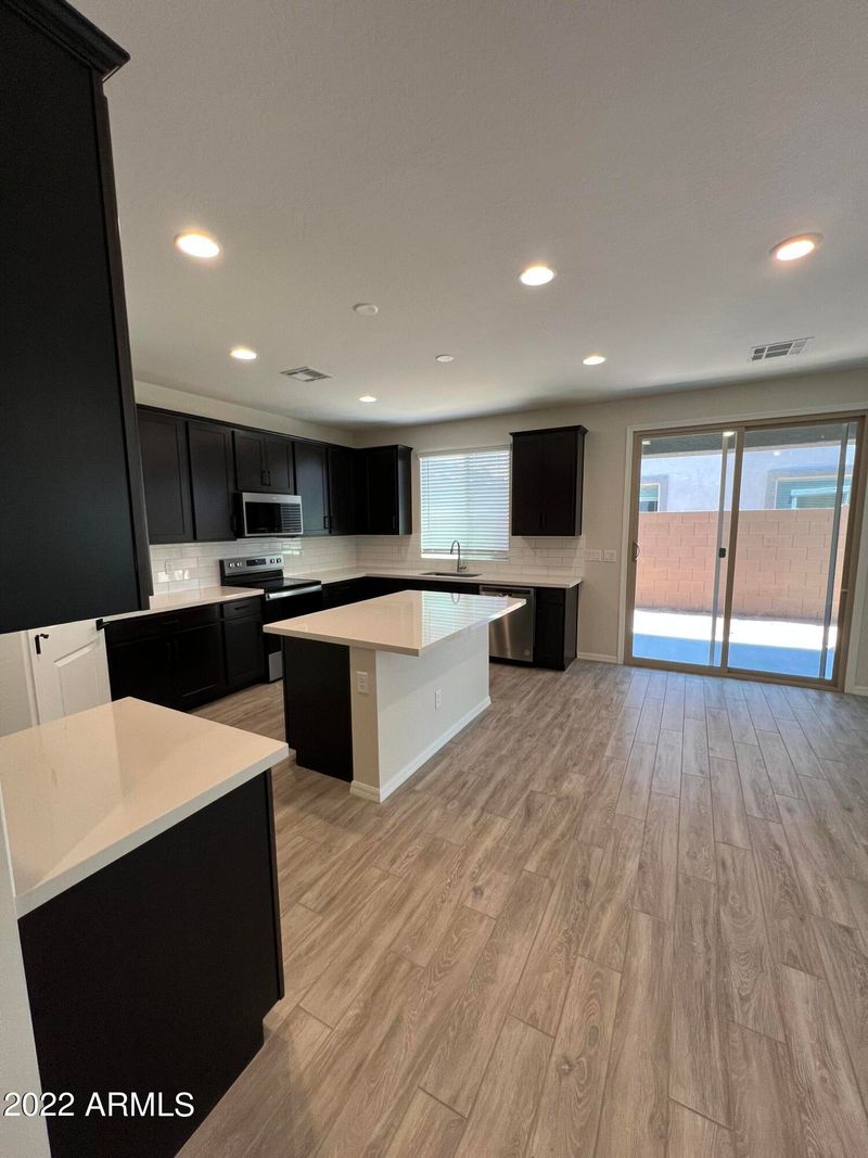 9341 E Static Ave, Mesa, AZ 85212
