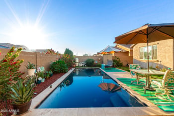 9341 Willow Bend Ln, Phoenix, AZ 85037