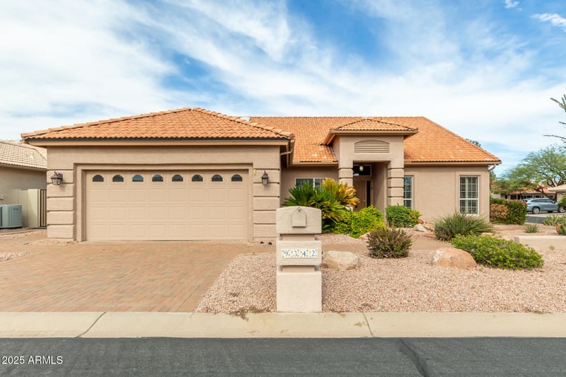 9342 Coopers Hawk Dr, Sun Lakes, AZ 85248
