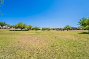 9345 Robin Ln, Peoria, AZ 85383