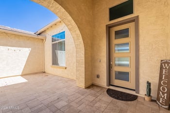 9345 Robin Ln, Peoria, AZ 85383