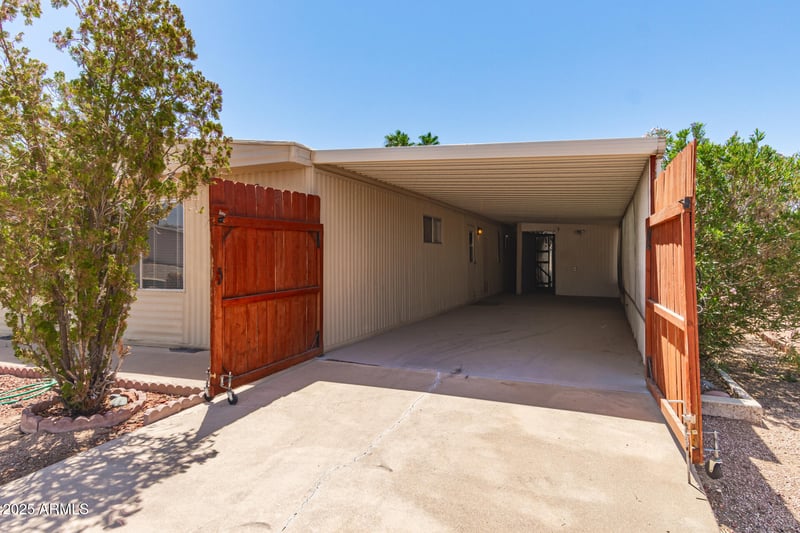 9347 Edgewood Ave, Mesa, AZ 85208