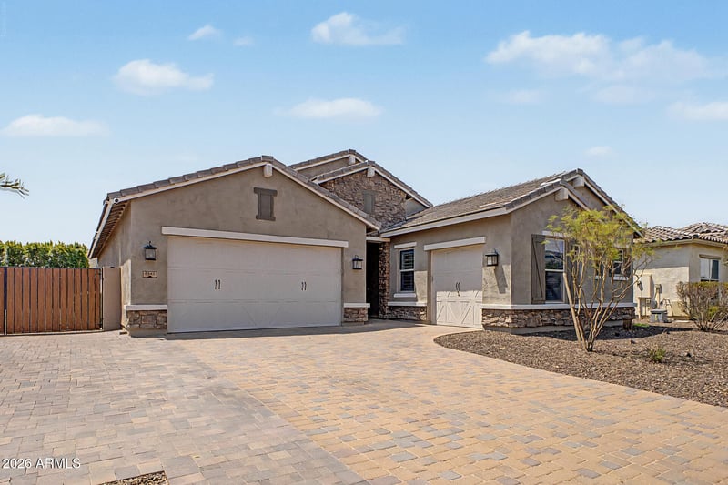 9349 W Louise Dr, Peoria, AZ 85383
