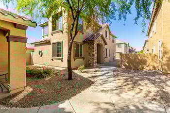 935 Agua Fria Ln, Avondale, AZ 85323