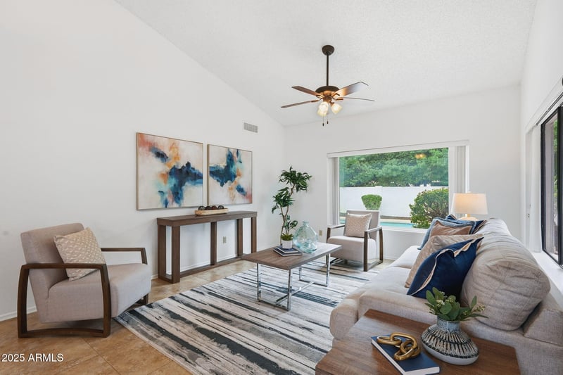 935 Citation Ln, Tempe, AZ 85284