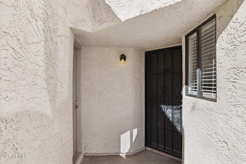 935 Granite Reef Rd #100, Scottsdale, AZ 85257