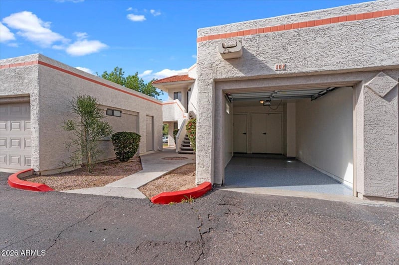 935 N Granite Reef Rd #102, Scottsdale, AZ 85257