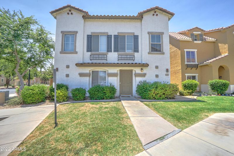 935 W Aspen Way, Gilbert, AZ 85233