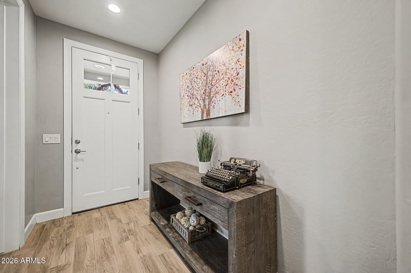935 W Grand Canyon Dr, Chandler, AZ 85248