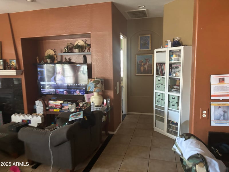 9350 182nd Ln, Goodyear, AZ 85338