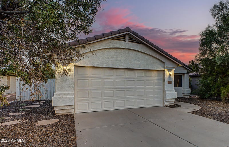9351 E Nopal Ave, Mesa, AZ 85209