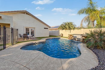 9351 E Nopal Ave, Mesa, AZ 85209