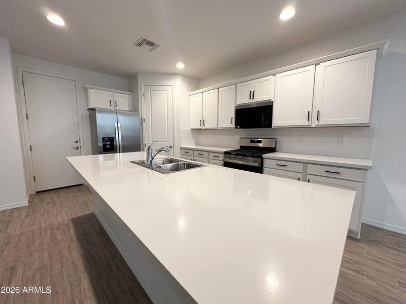 9354 E Spiral Ave, Mesa, AZ 85212