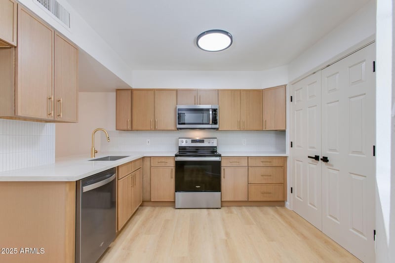 9355 91st St #234, Scottsdale, AZ 85258