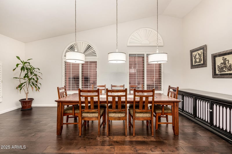 9357 Sharon Dr, Scottsdale, AZ 85260