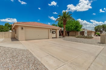 9358 Olive Ln, Sun Lakes, AZ 85248