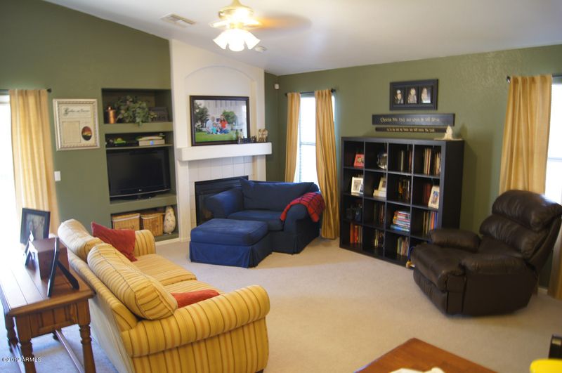 9359 E Nopal Ave, Mesa, AZ 85209
