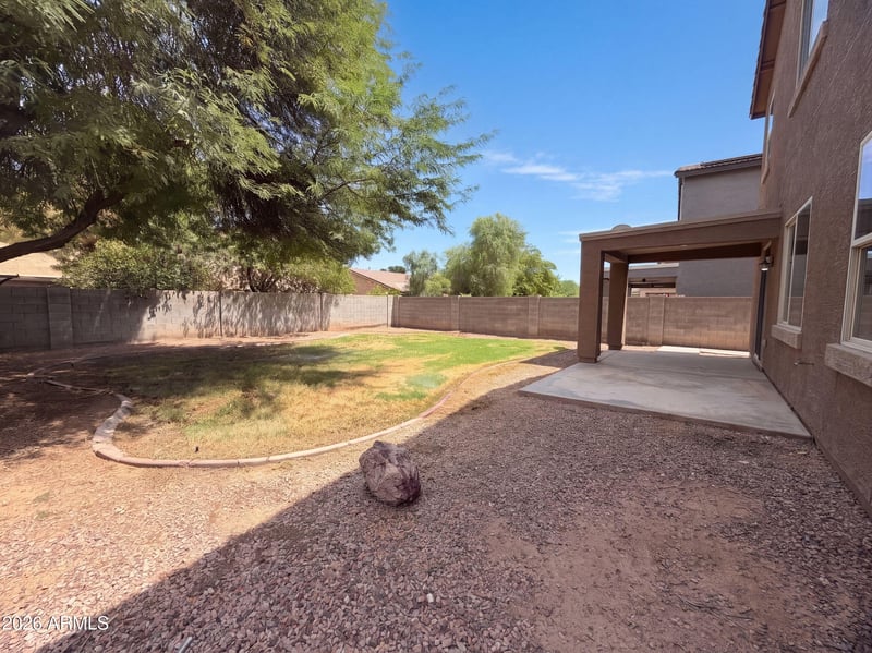 936 E Crimm Rd, San Tan Valley, AZ 85143