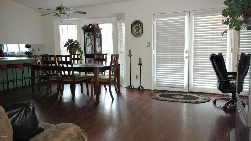 936 E Hackamore St, Mesa, AZ 85203