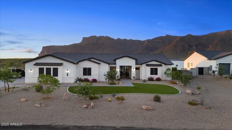 9362 E Cloudview Ave, Gold Canyon, AZ 85118