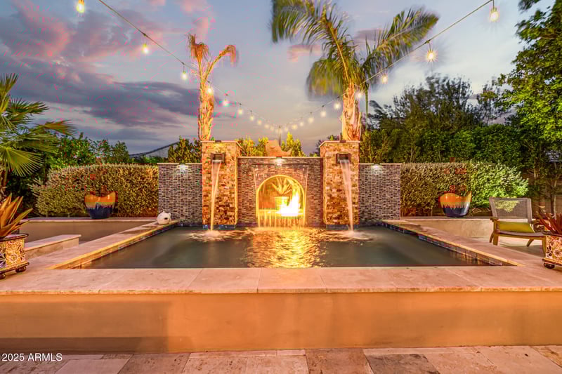 9362 Sands Dr, Peoria, AZ 85383